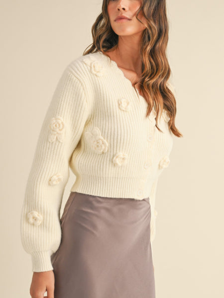 Scalloped chunky knitted cardigan